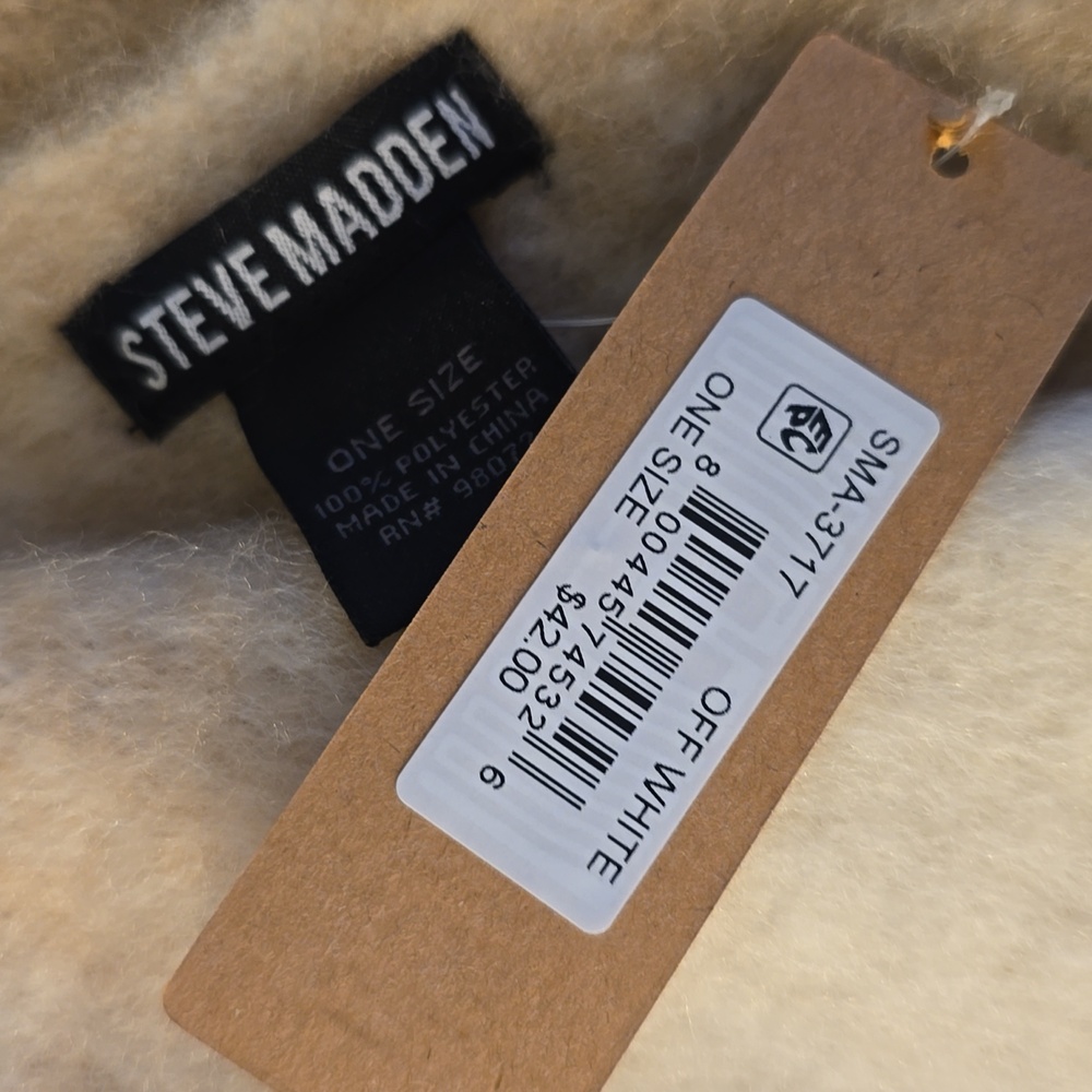 Steve Madden Tan & Off White  Scarf/Wrap Super Soft 70 X 20in NWT - Picture 5 of 6